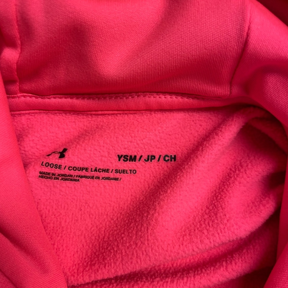 Girls Youth Small Under Armour zip up hoodies